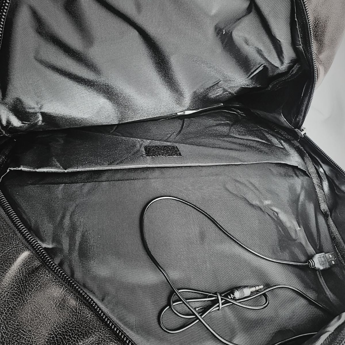 Mochila Masculina Couro Sintético Preto Sport Com Cabo
