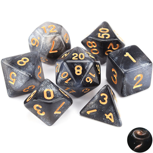 Conjunto de Dados para Nebula Glitter Rpg Cinza com Preto com N° Dourado